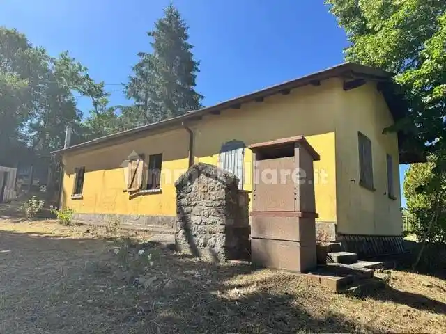 Villa in vendita a Varzi