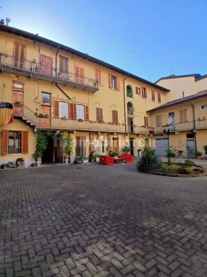 Appartamento in vendita a Corsico