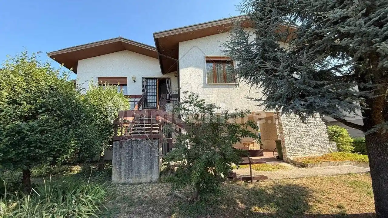 Casa indipendente in vendita a Este