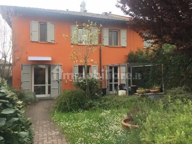 Villetta a schiera in affitto a Modena
