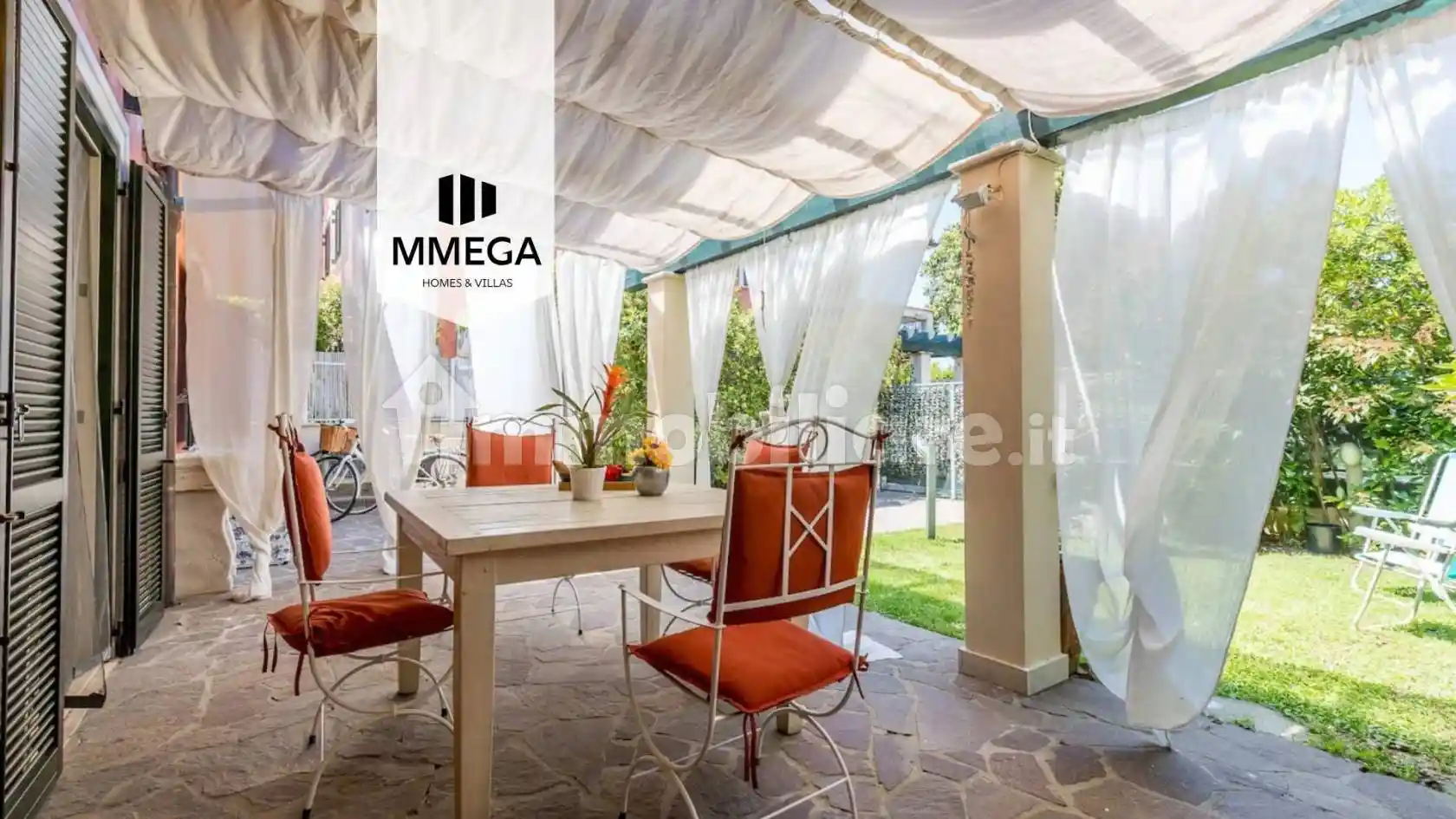 Villa in vendita a Pietrasanta