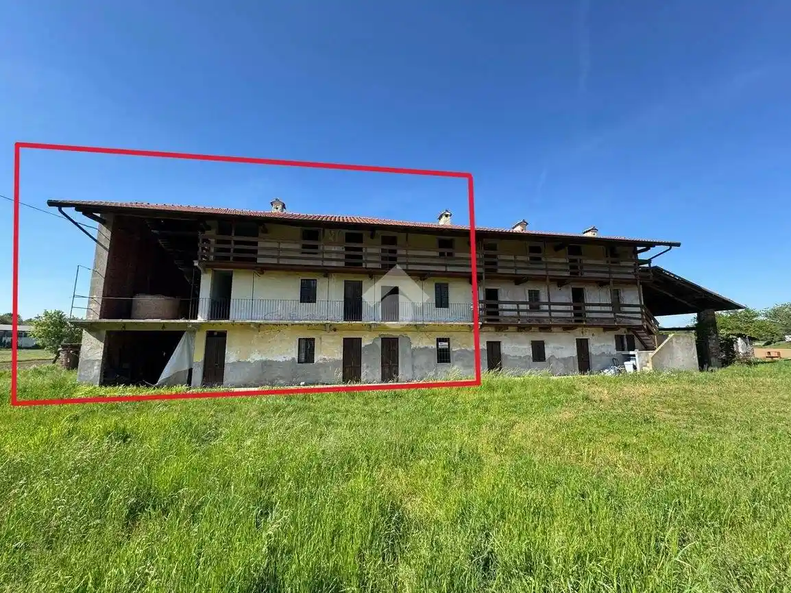 Casa indipendente in vendita a Oleggio
