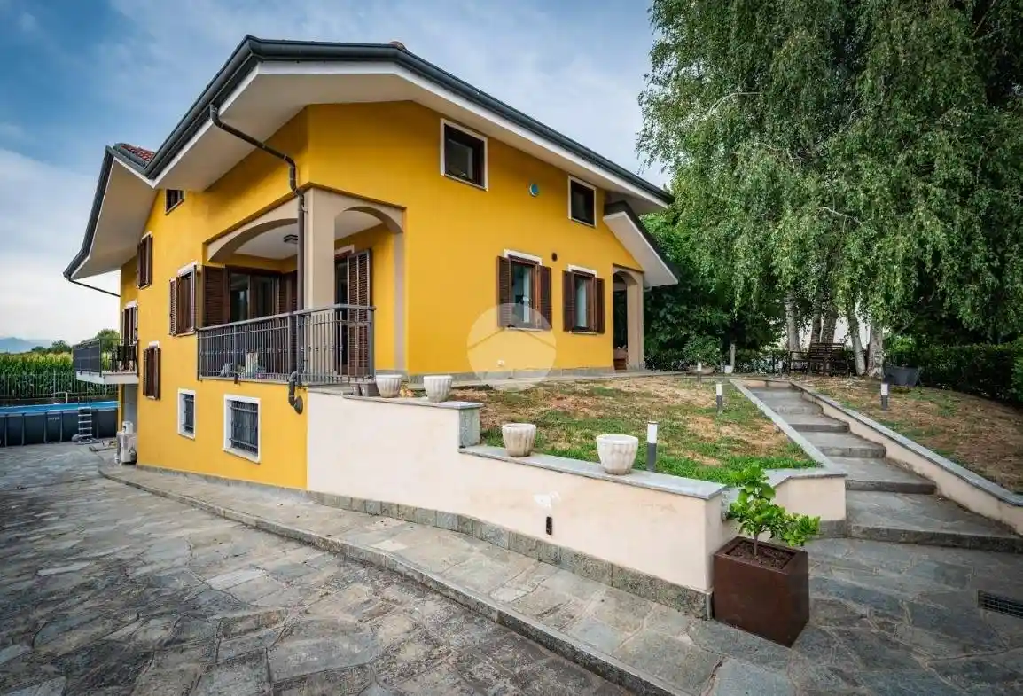 Villa in vendita a Airasca