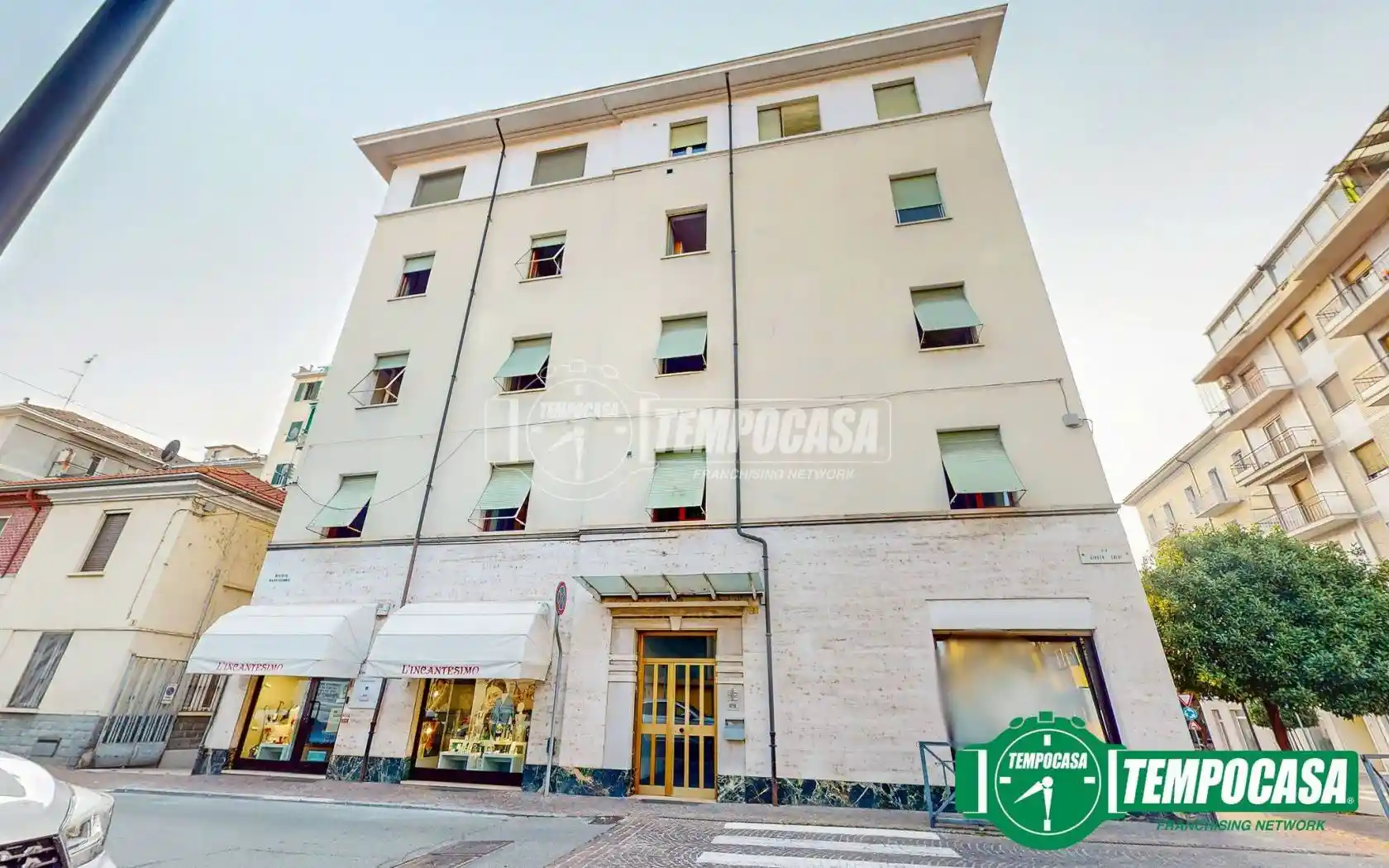 Appartamento in vendita a Valenza