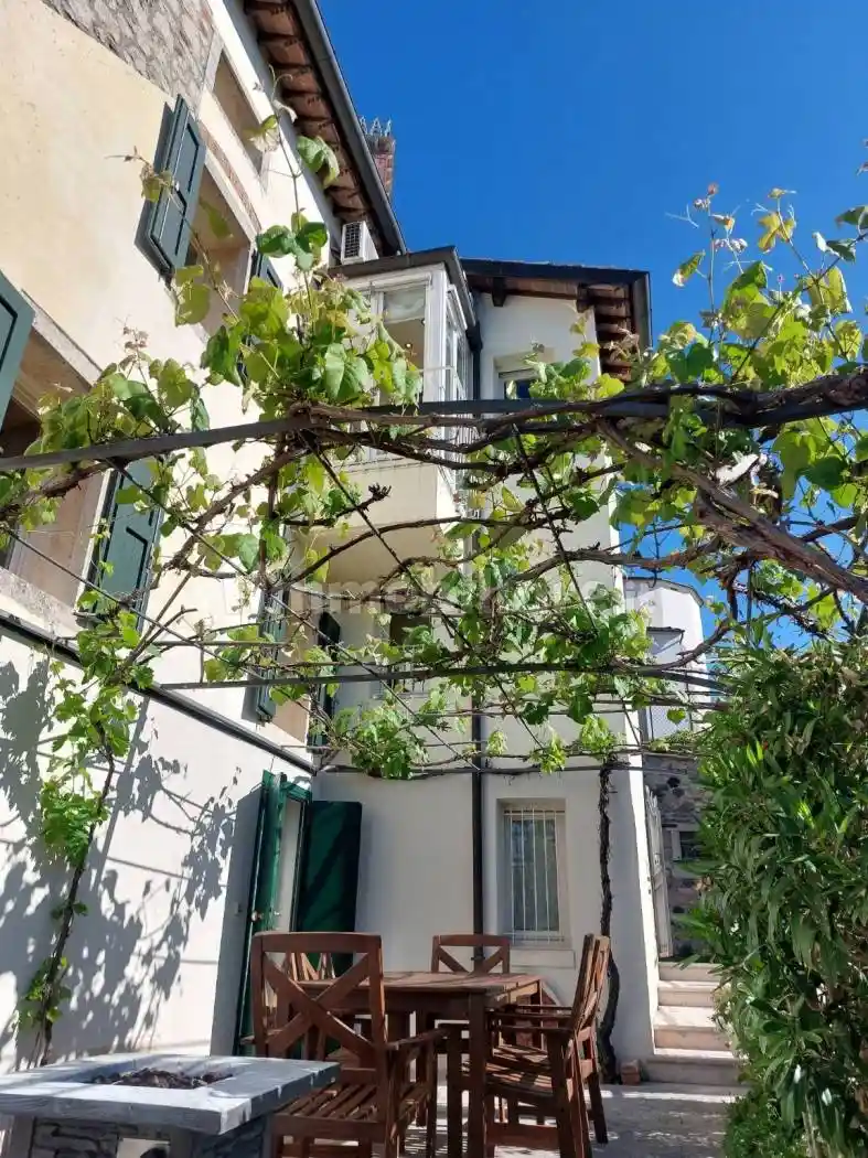 Casa indipendente in affitto a Brendola
