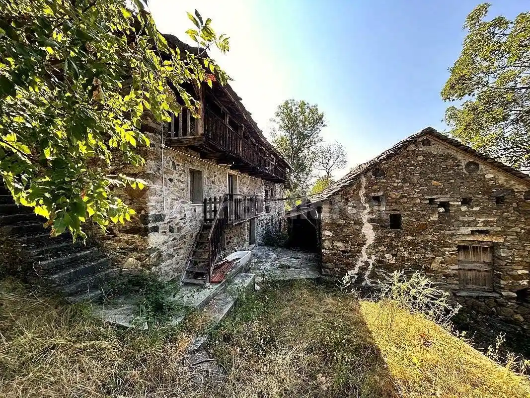 Rustico - Casale in vendita a Carema