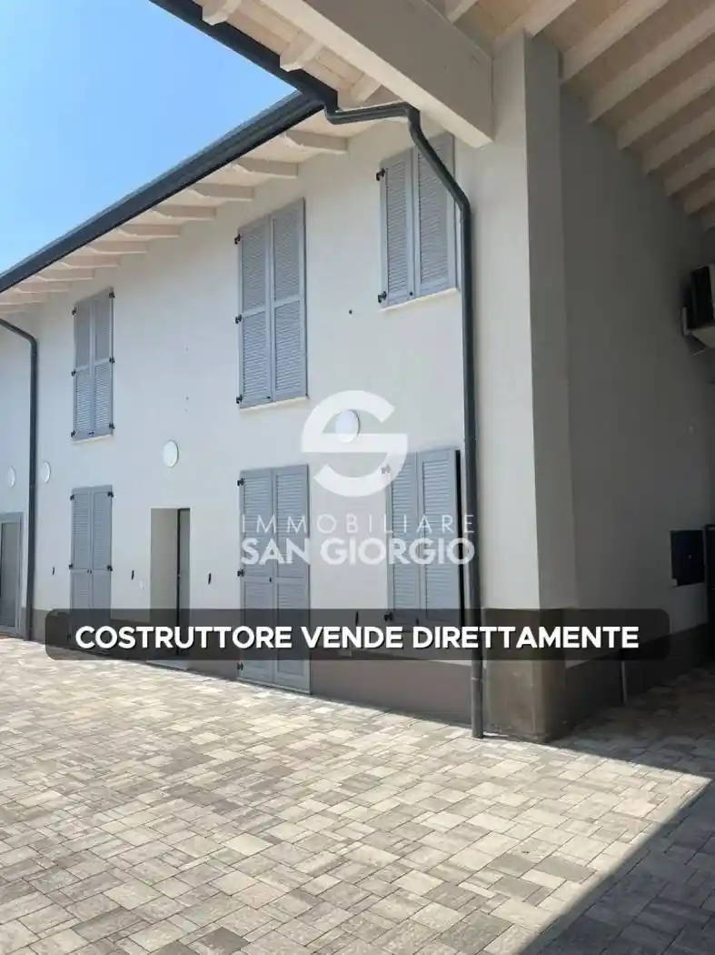 Appartamento in vendita a Castrezzato