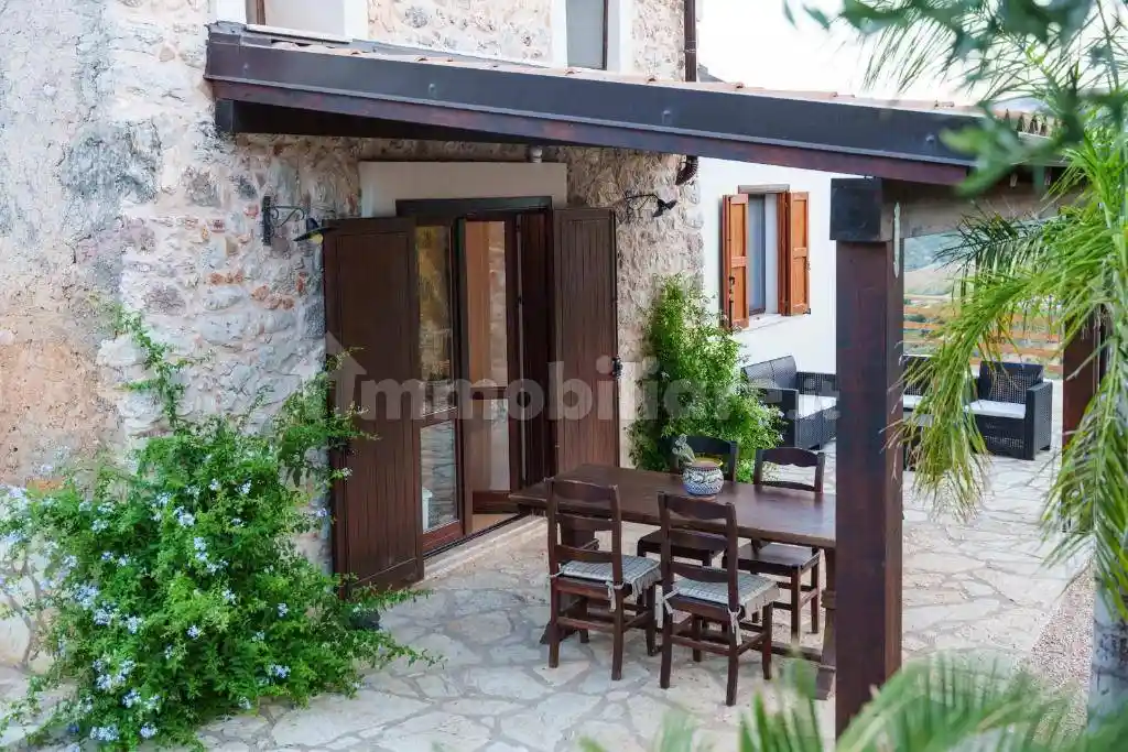 Villa in vendita a Castellammare del Golfo