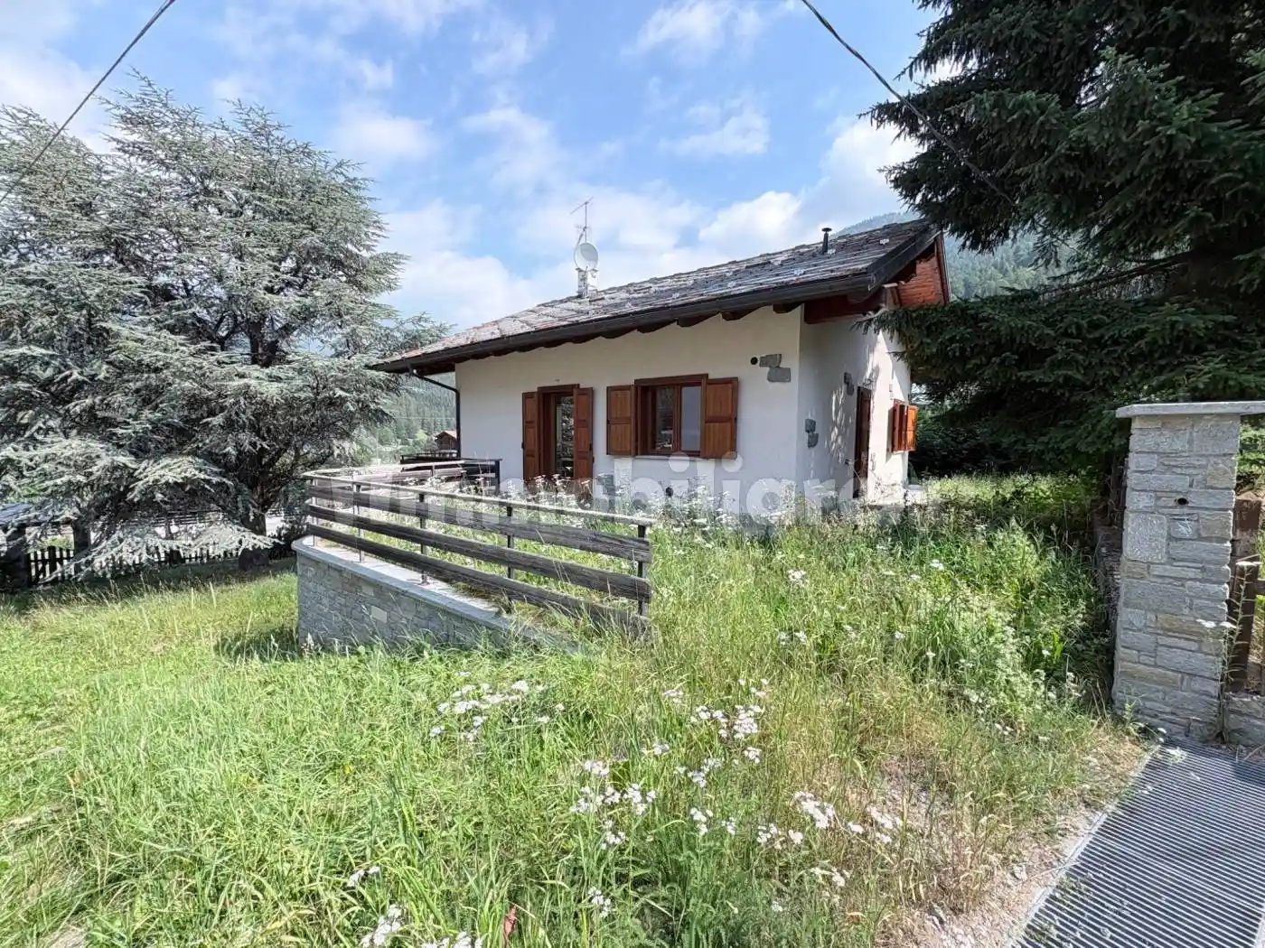 Villa in vendita a Brusson