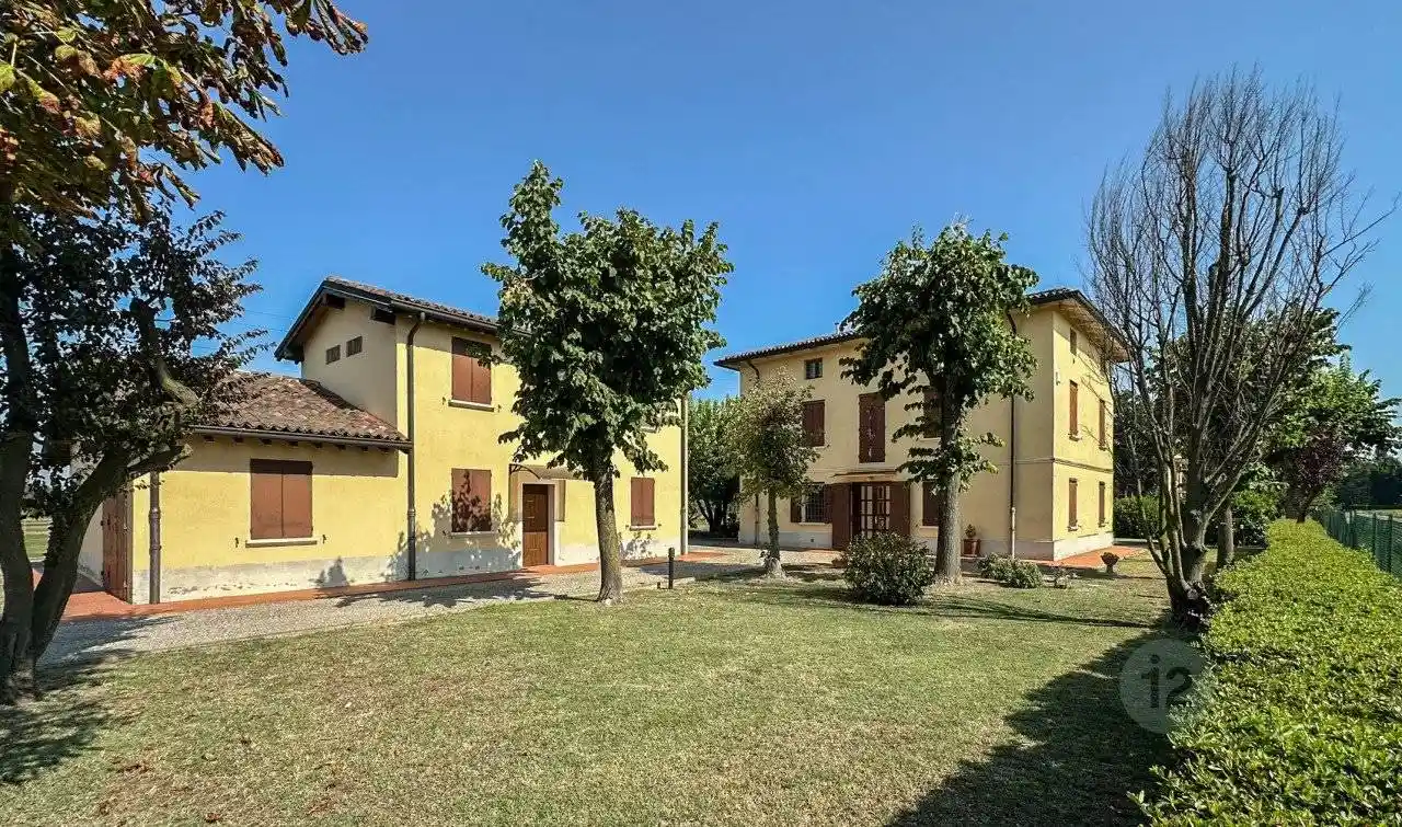 Villa in vendita a Carpi