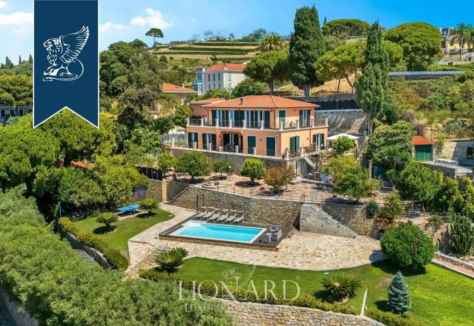 Villa in vendita a Bordighera
