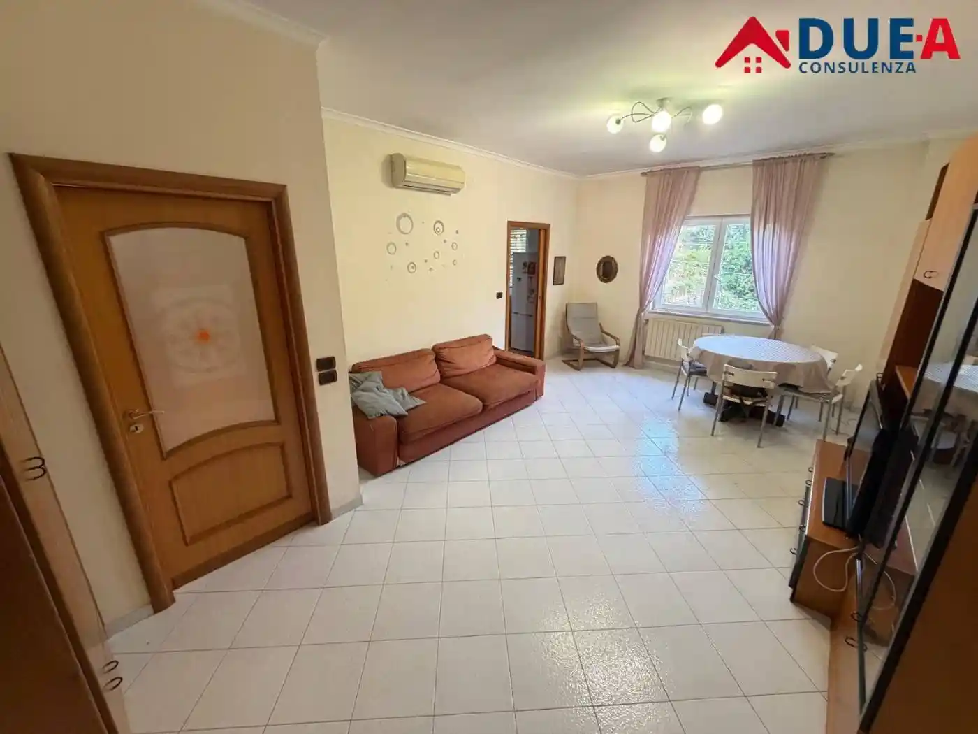 Appartamento in affitto a Napoli