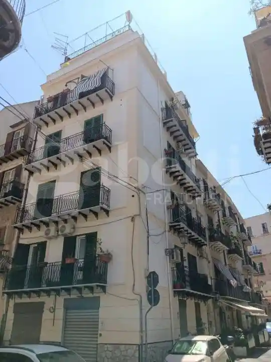 Appartamento in vendita a Palermo