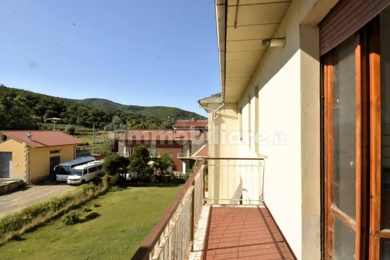 Appartamento in vendita a Capolona
