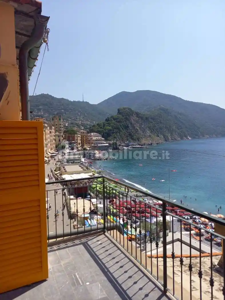 Appartamento in vendita a Camogli