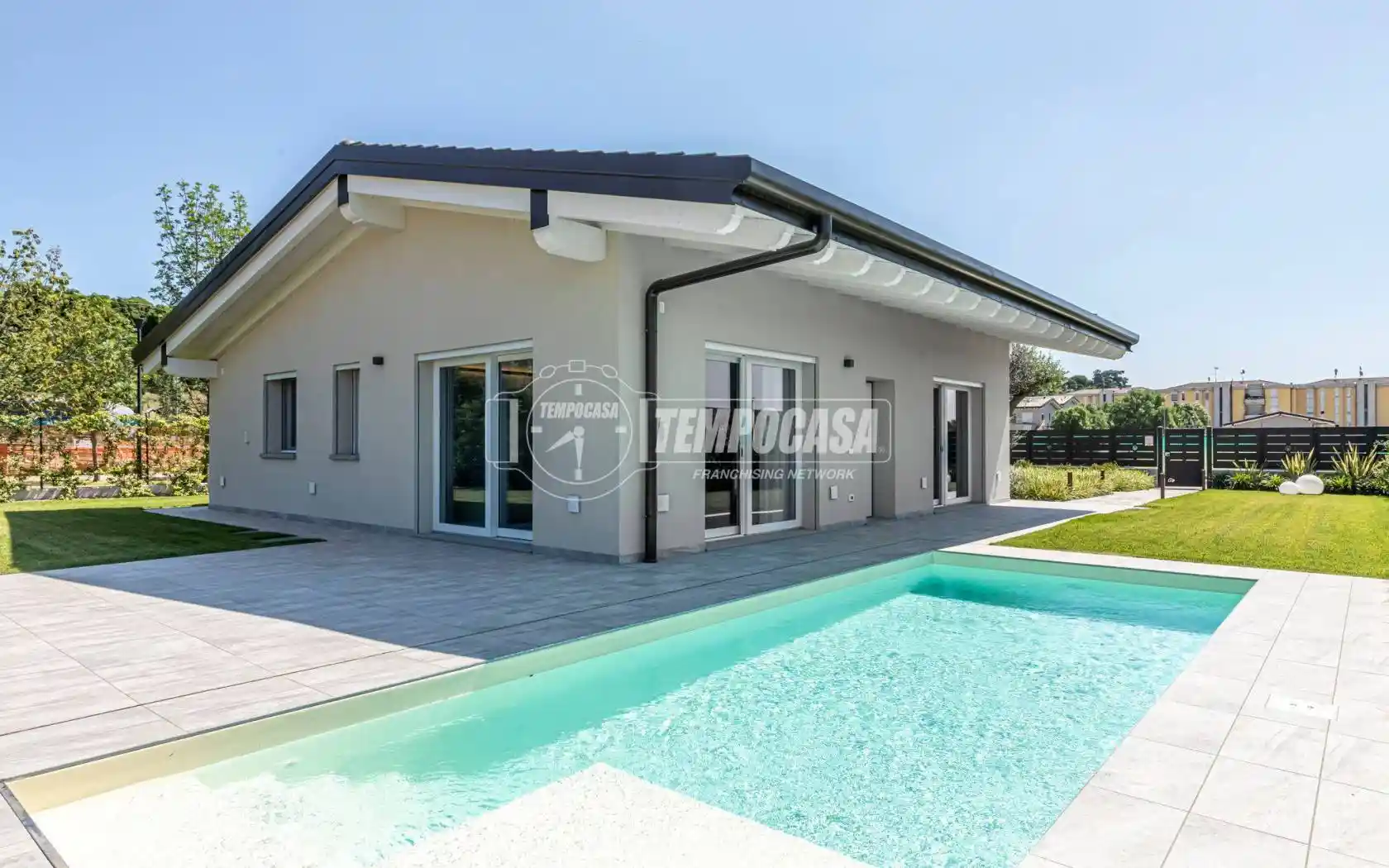 Villa in vendita a Lonato del Garda