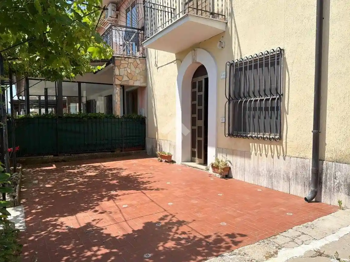 Casa indipendente in vendita a Montaquila