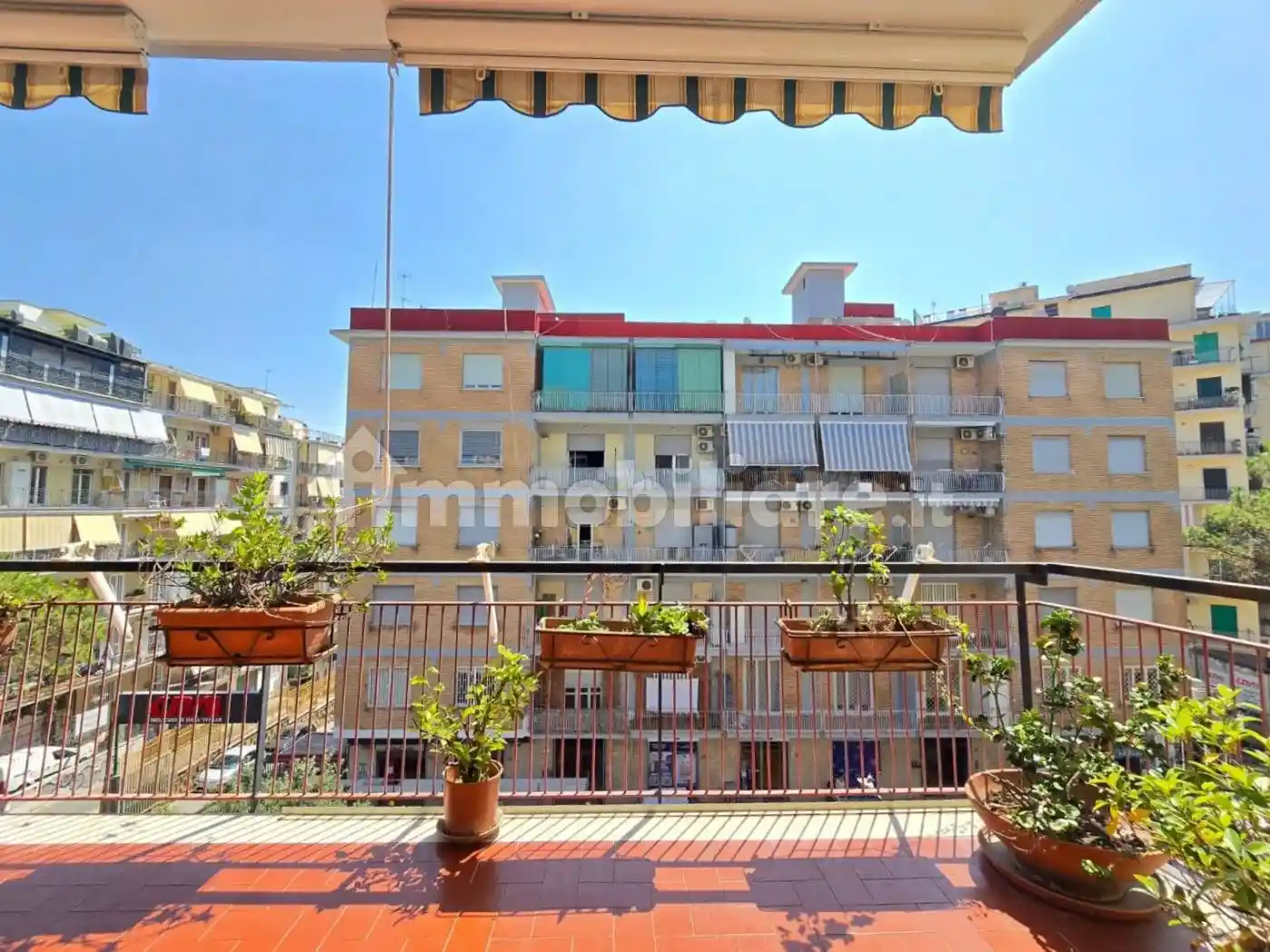 Appartamento in affitto a Napoli