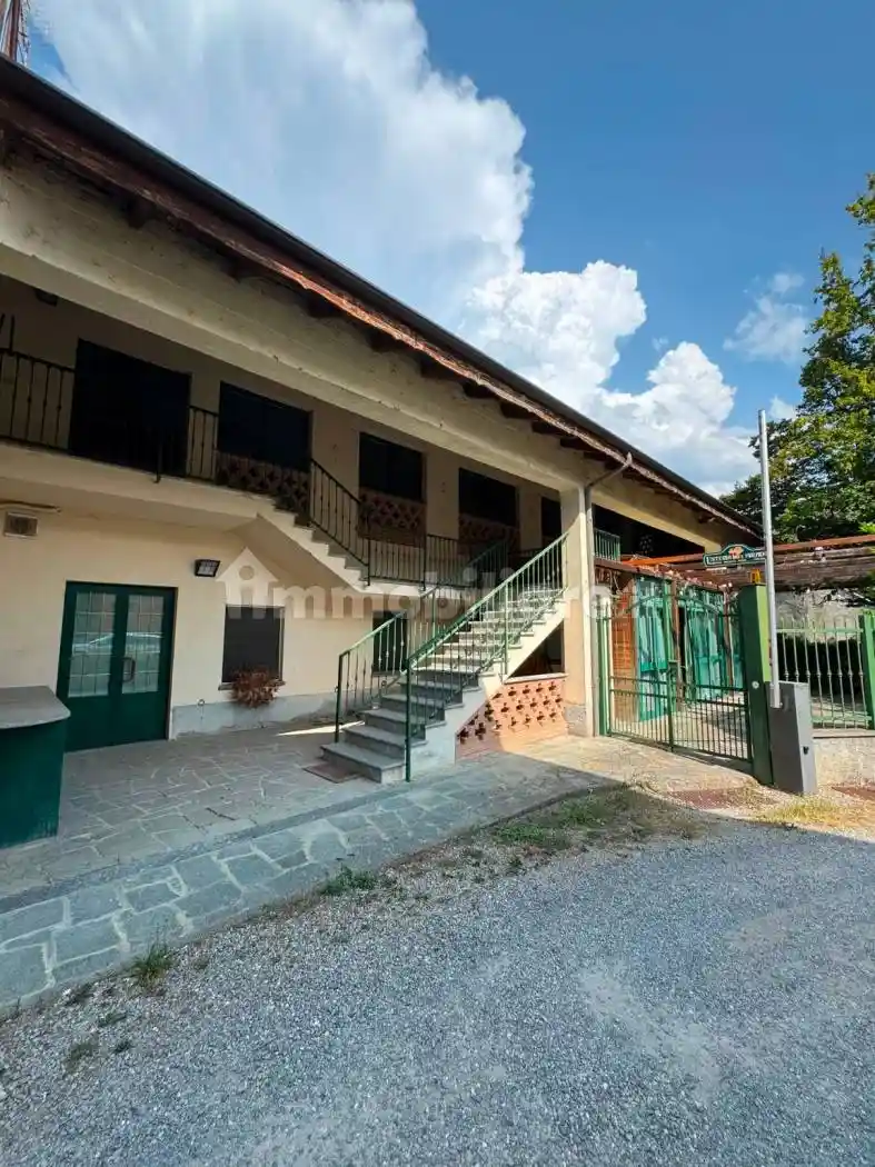 Palazzo - Edificio in vendita a Garbagna
