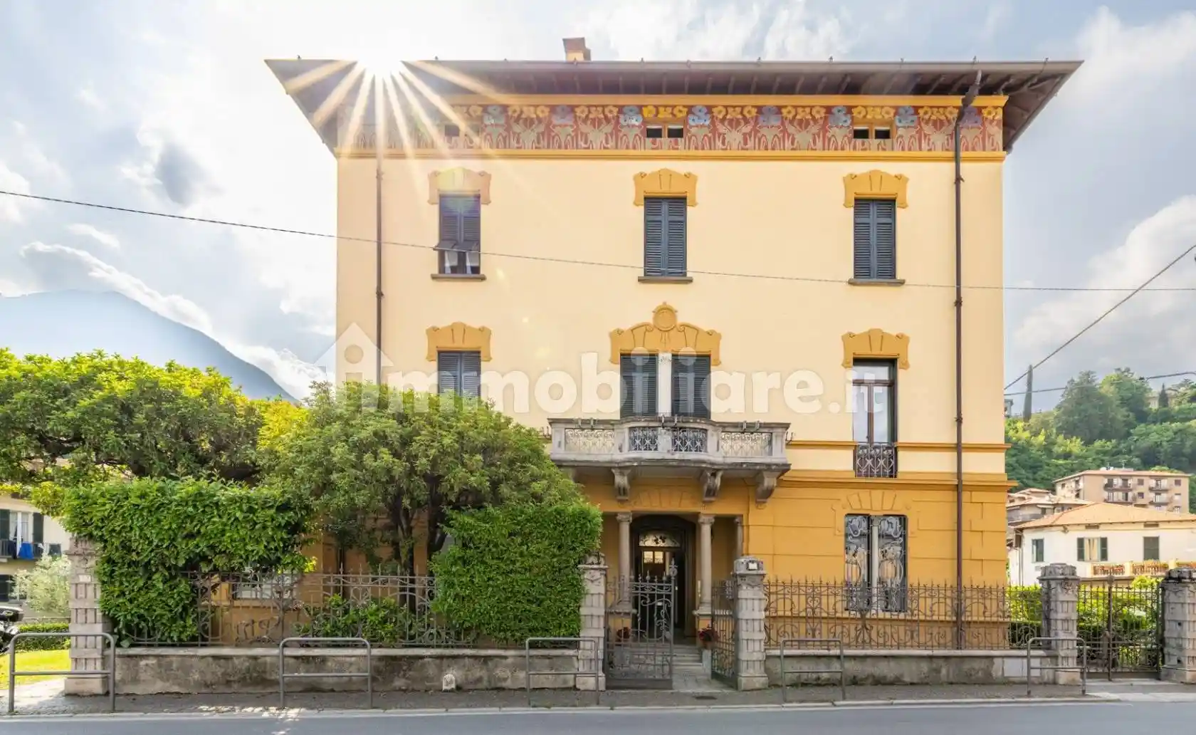 Appartamento in vendita a Menaggio