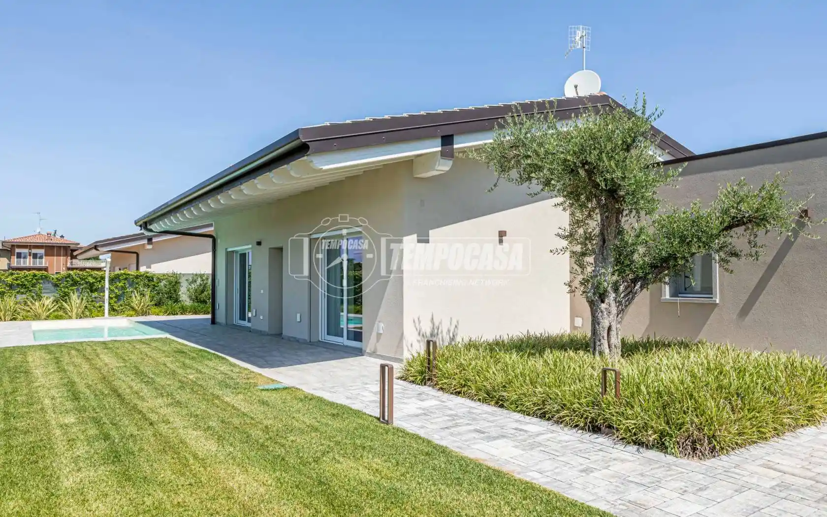 Villa in vendita a Padenghe sul Garda
