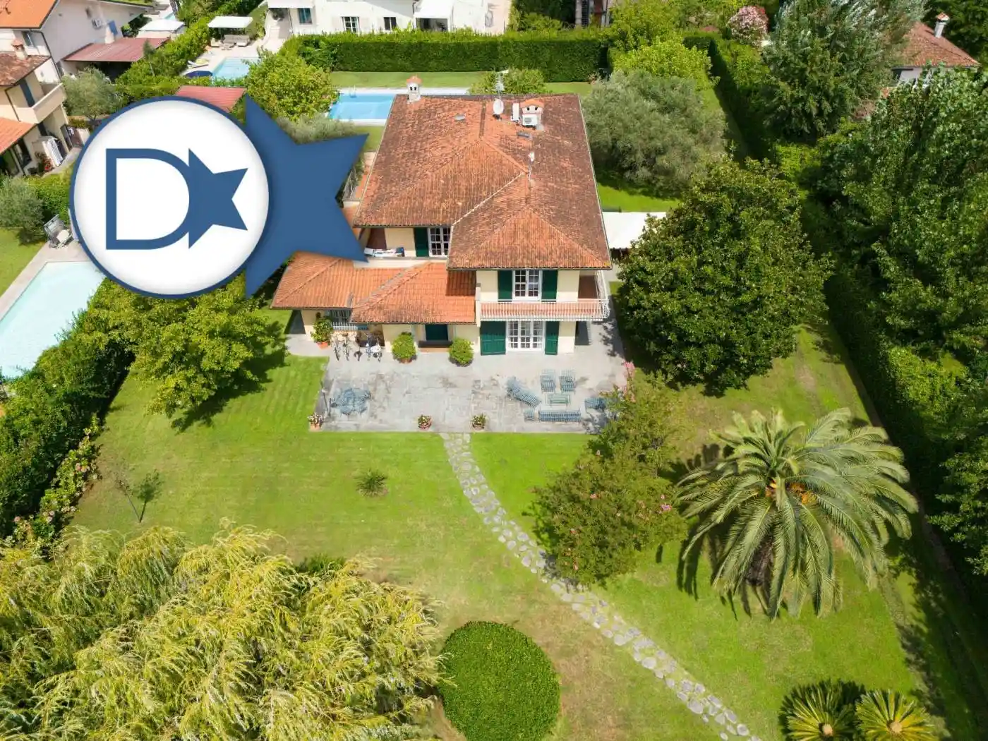Villa in vendita a Forte dei Marmi
