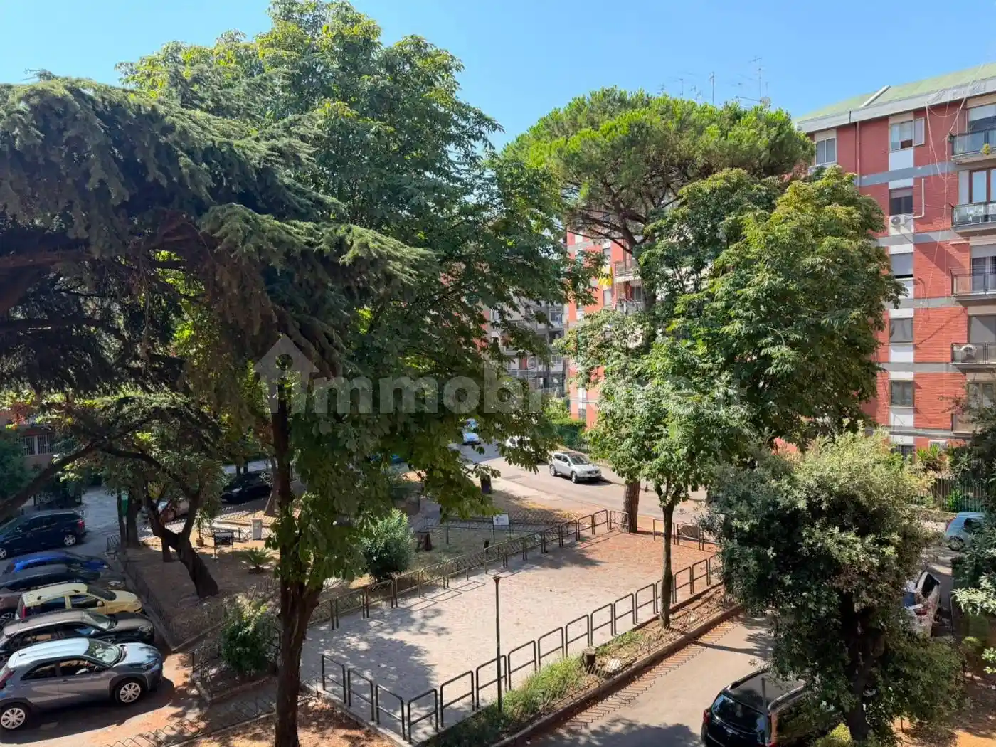 Appartamento in vendita a Napoli
