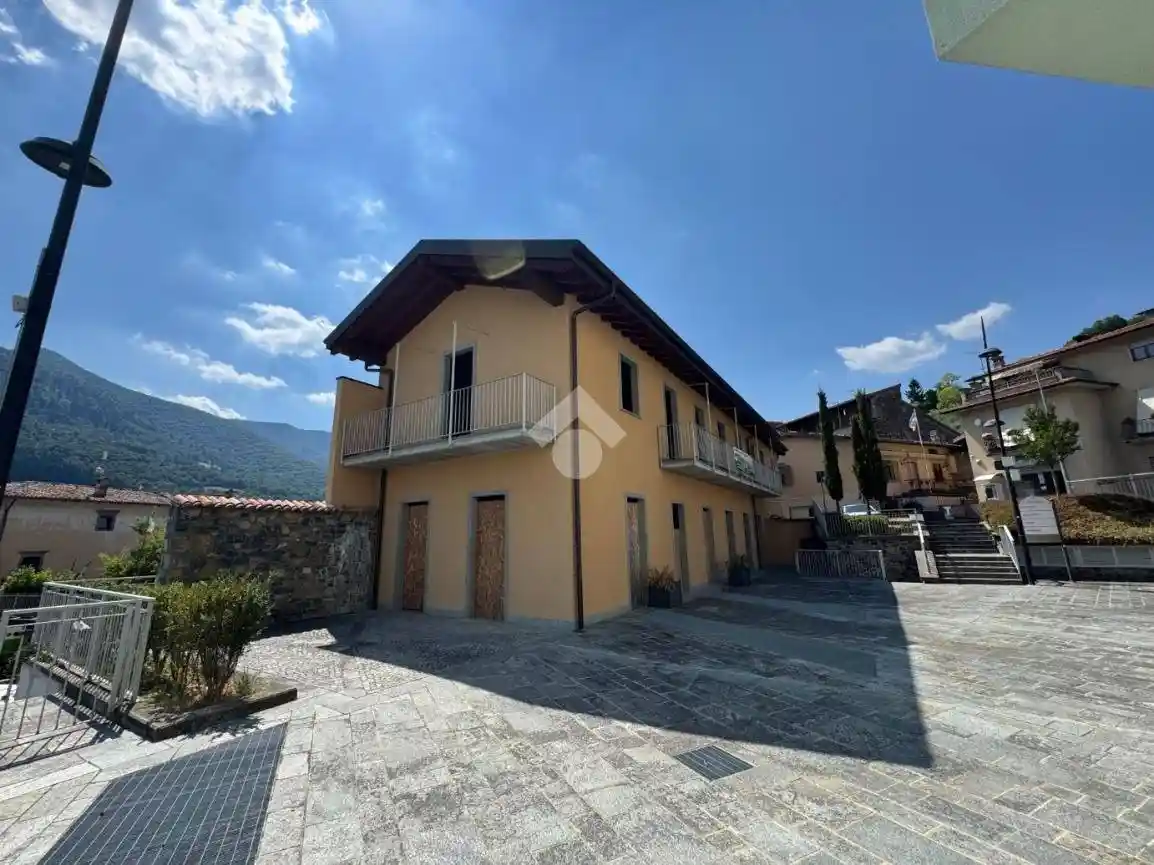 Rustico - Casale in vendita a Solto Collina