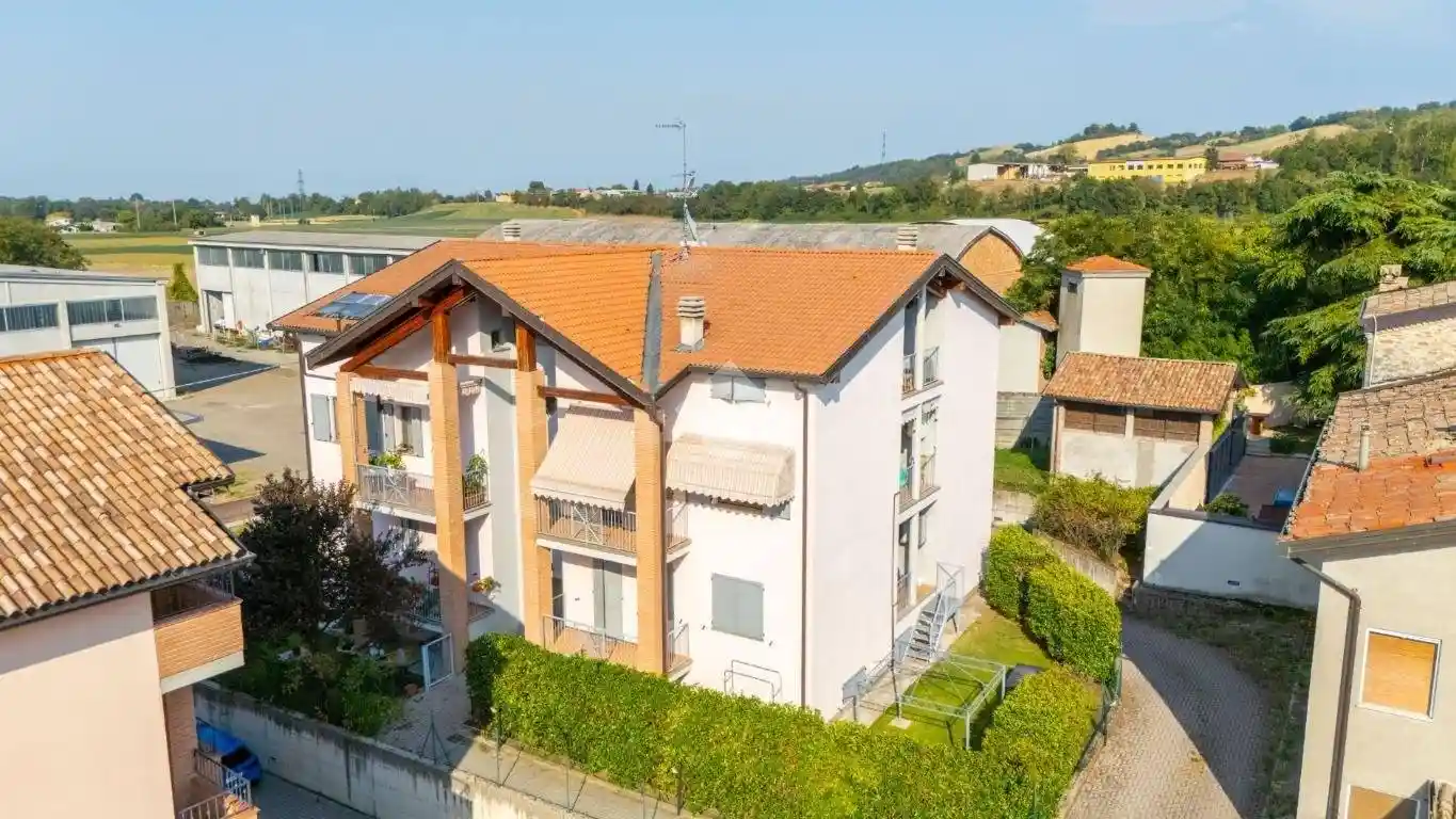 Appartamento in vendita a Lesignano de' Bagni