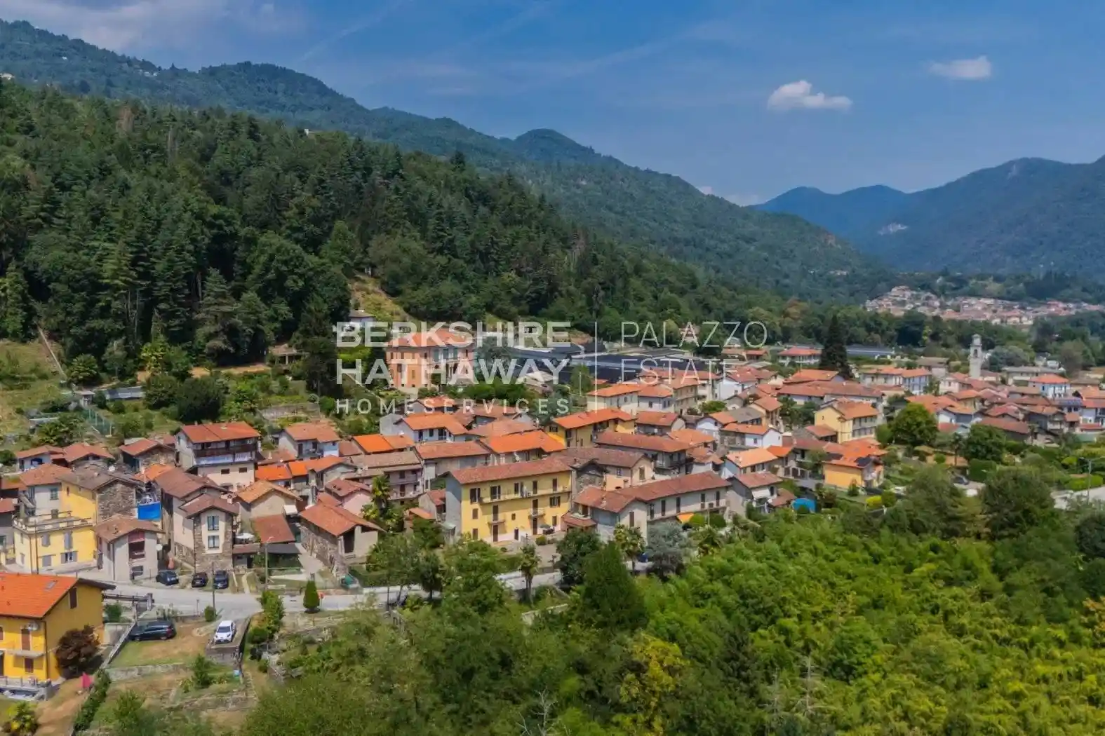 Palazzo - Edificio in vendita a Verbania