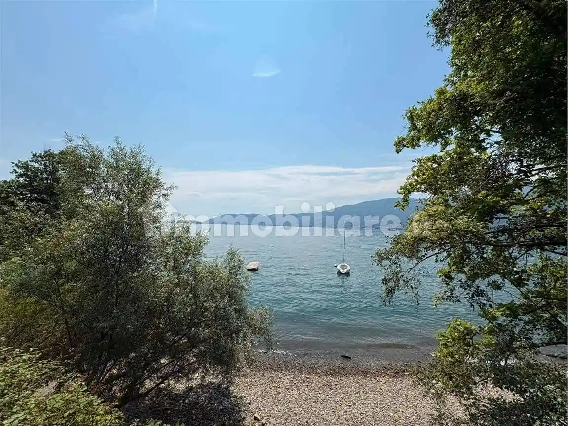Casa indipendente in vendita a Verbania