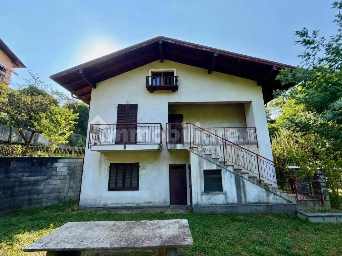 Villa in vendita a Cambiasca