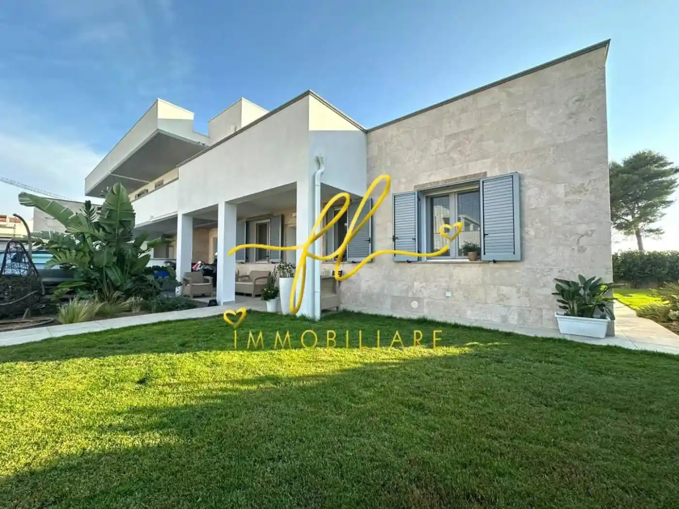 Villa in vendita a Cecina