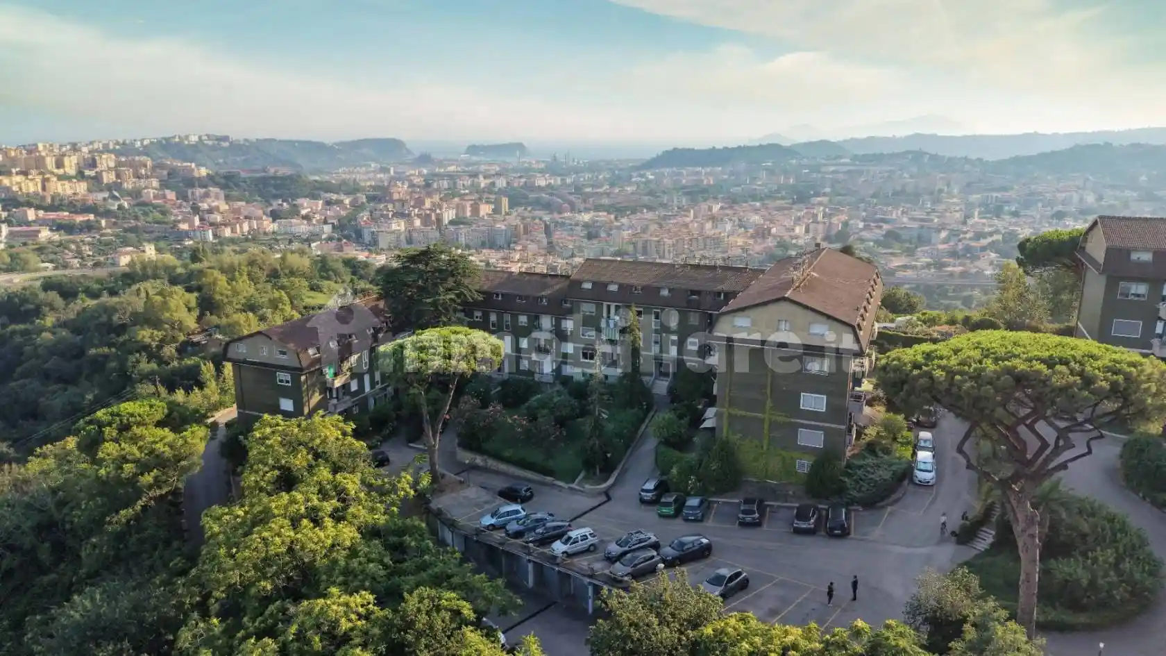 Appartamento in vendita a Napoli