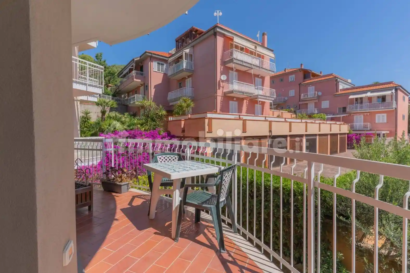 Appartamento in vendita a Albenga