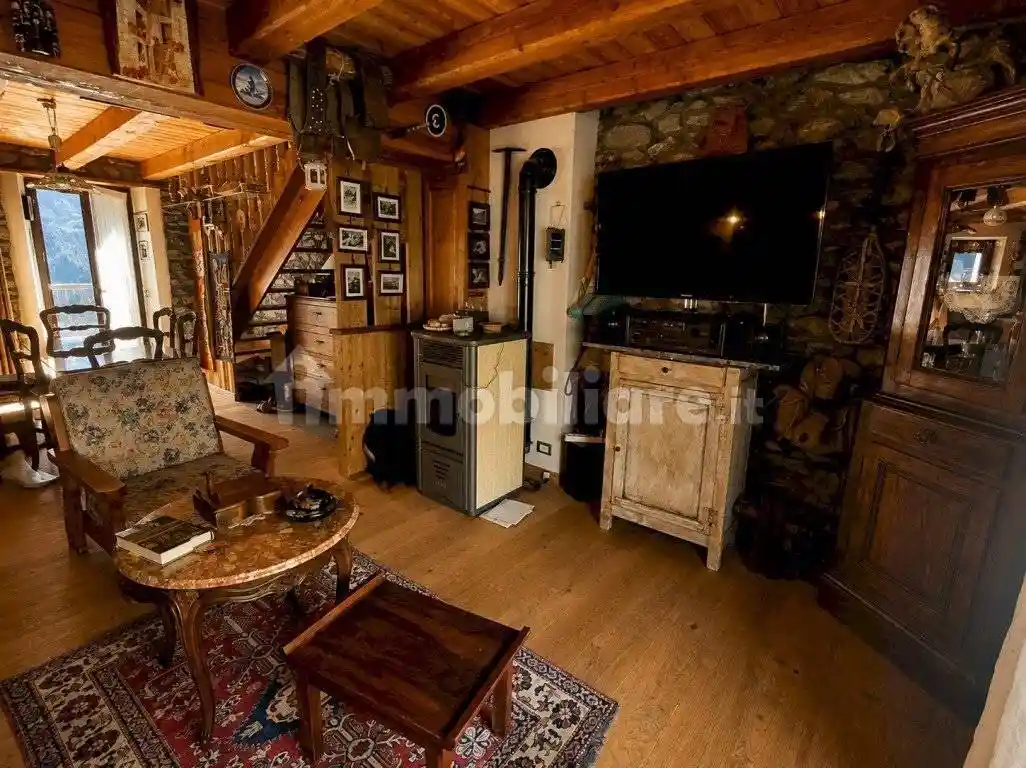 Villa in vendita a Ollomont