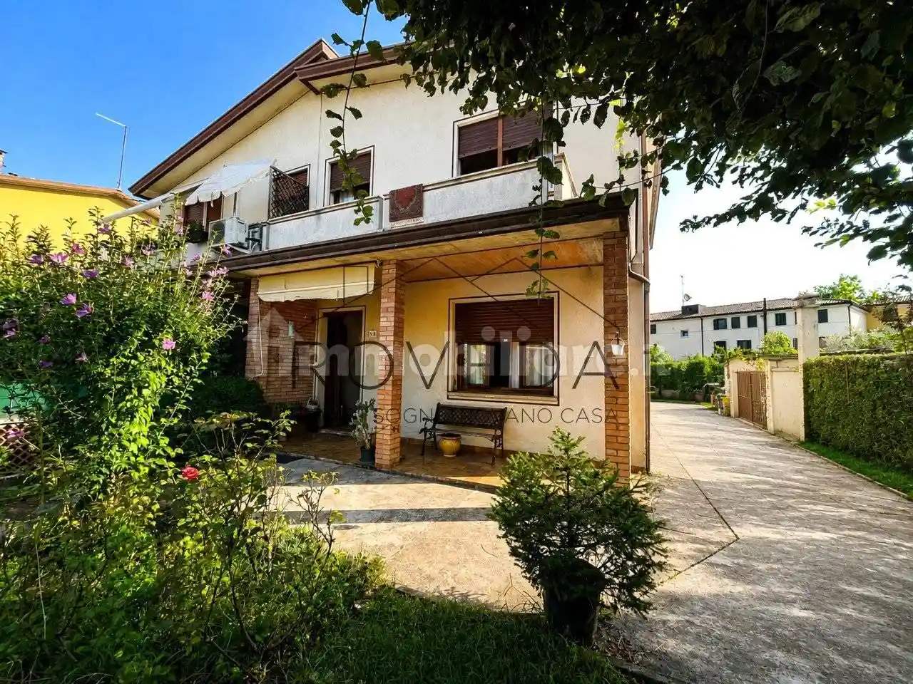 Villa in vendita a Casier
