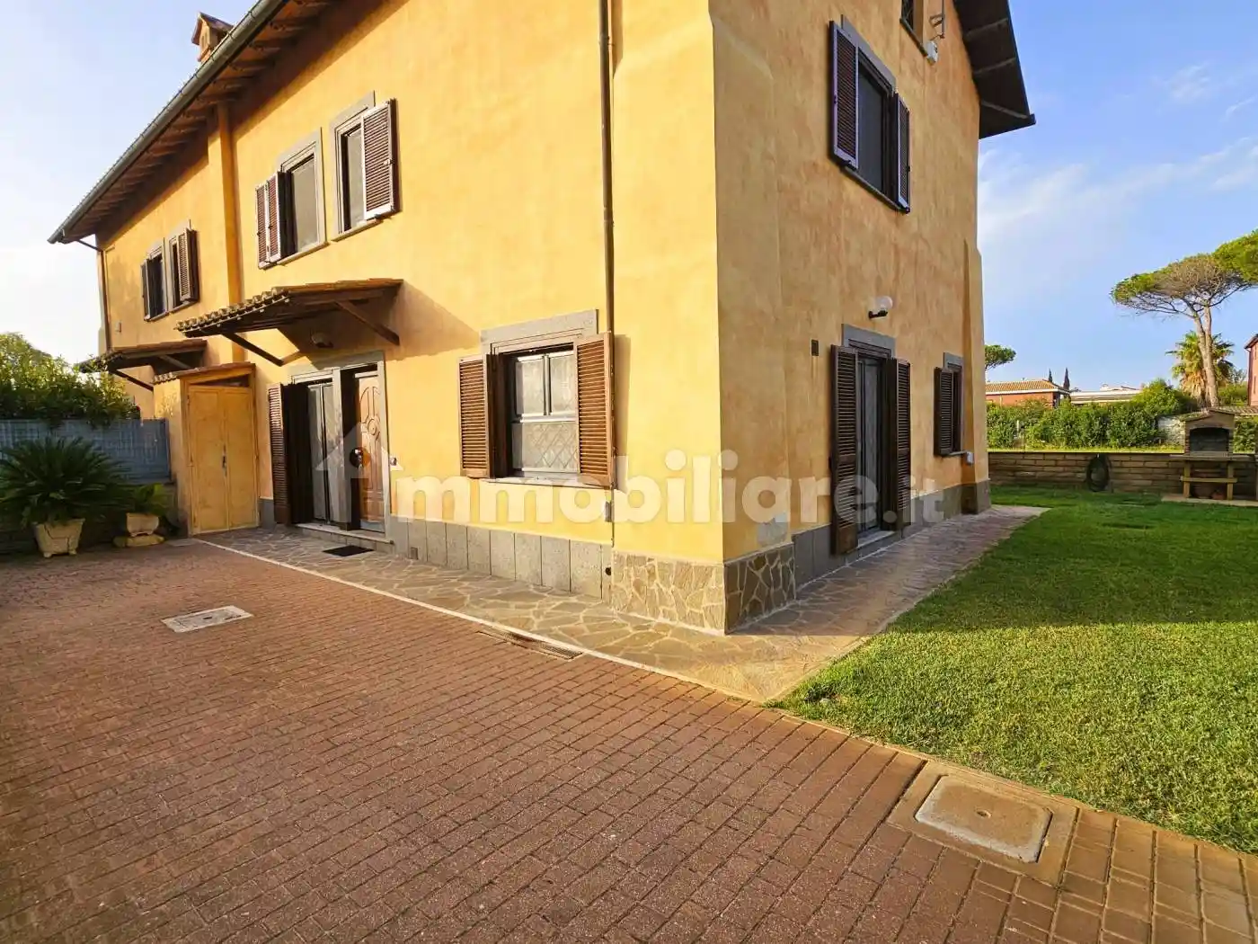 Villa in vendita a Fiumicino