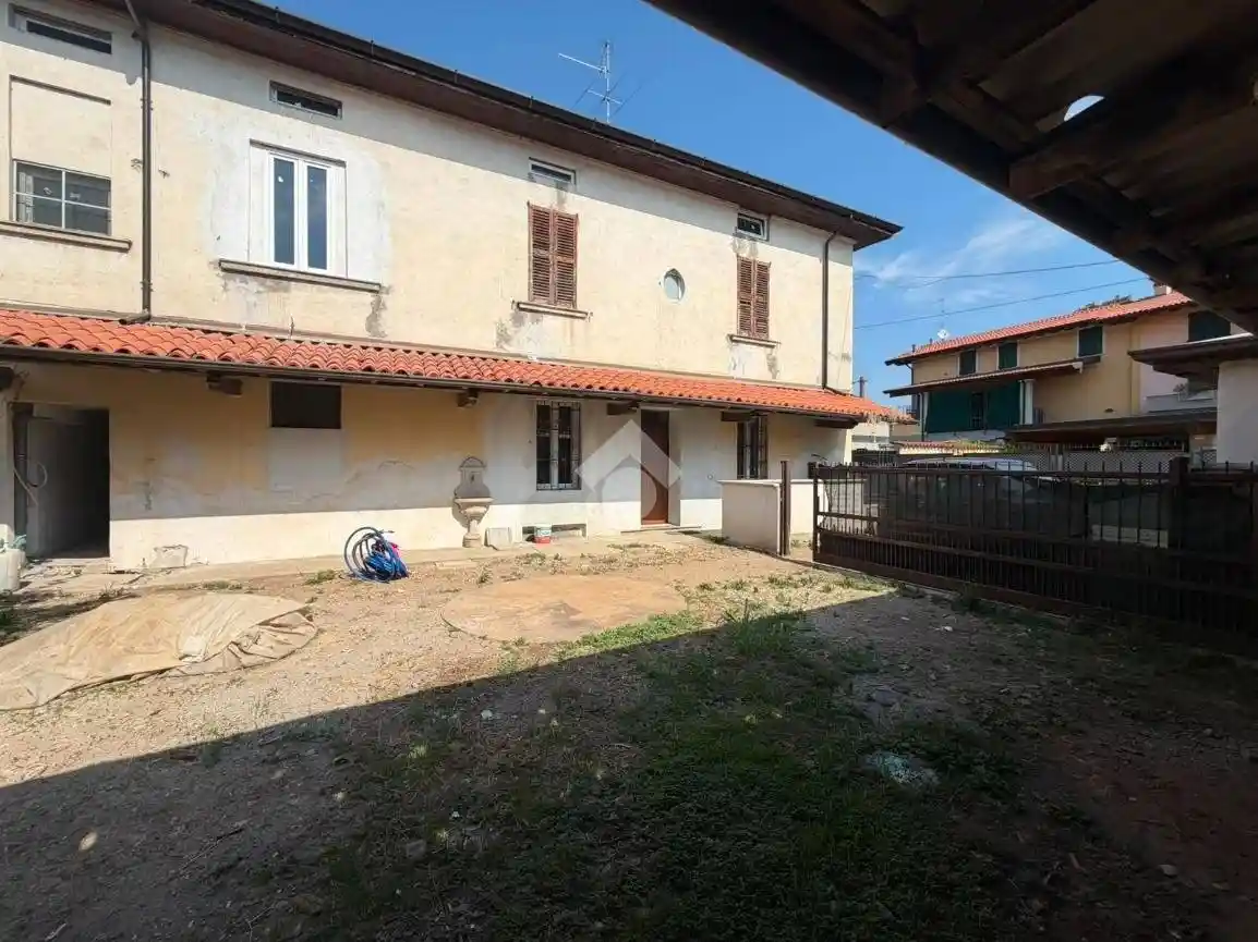 Villa in vendita a Palazzolo sull'Oglio