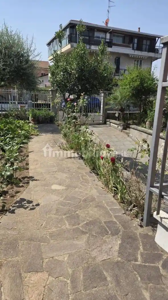 Appartamento in affitto a Lainate