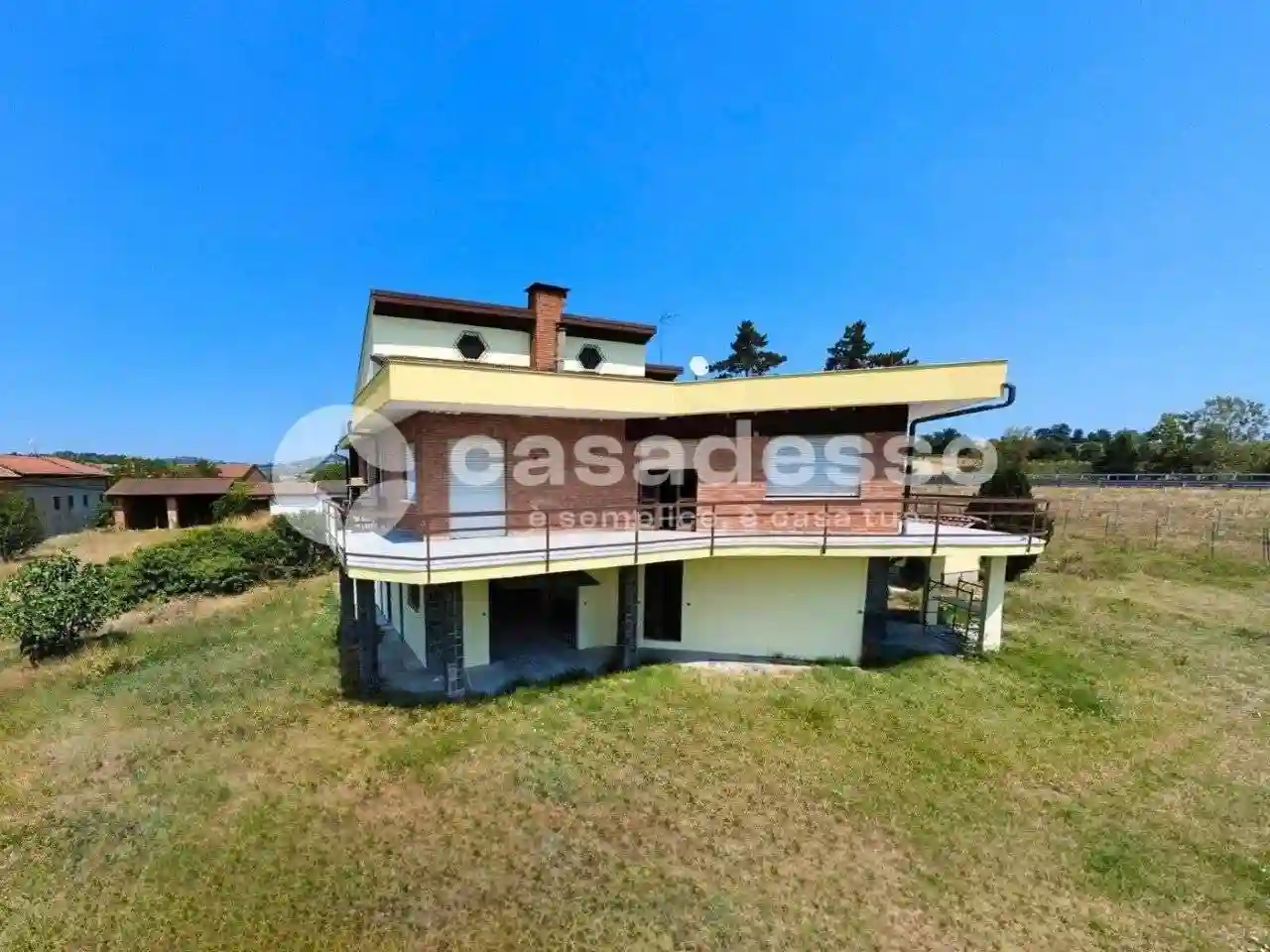 Villa - foto 2