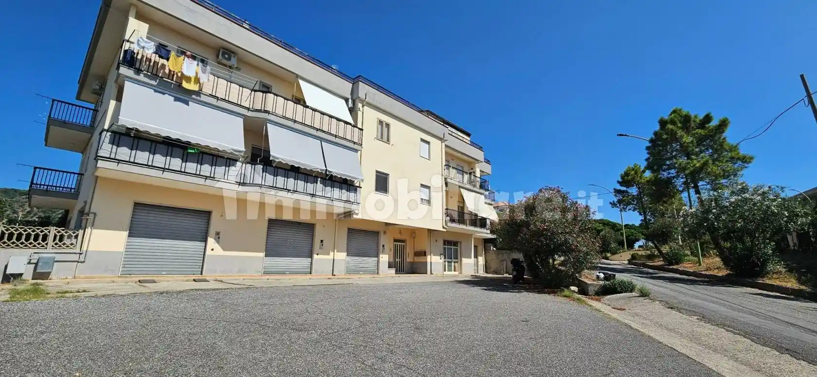 Appartamento in vendita a Sant'Andrea Apostolo dello Ionio