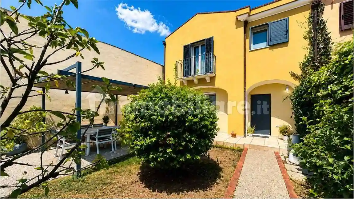 Villetta a schiera - foto 2