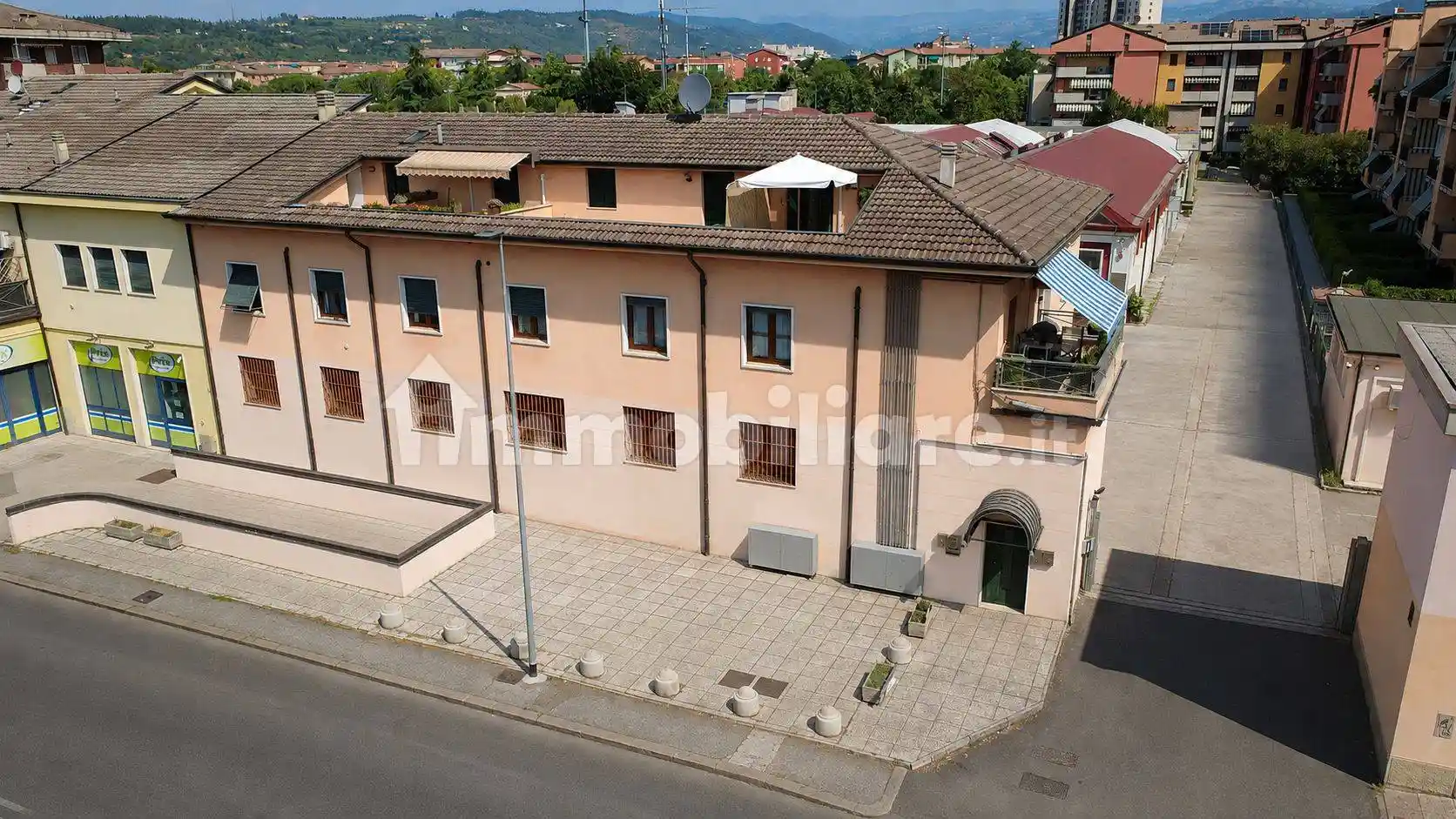 Appartamento in vendita a Verona