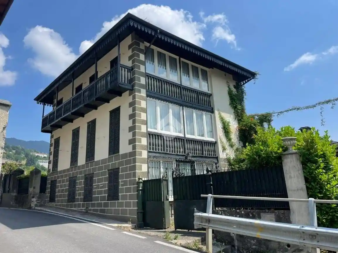 Villa in vendita a Viù