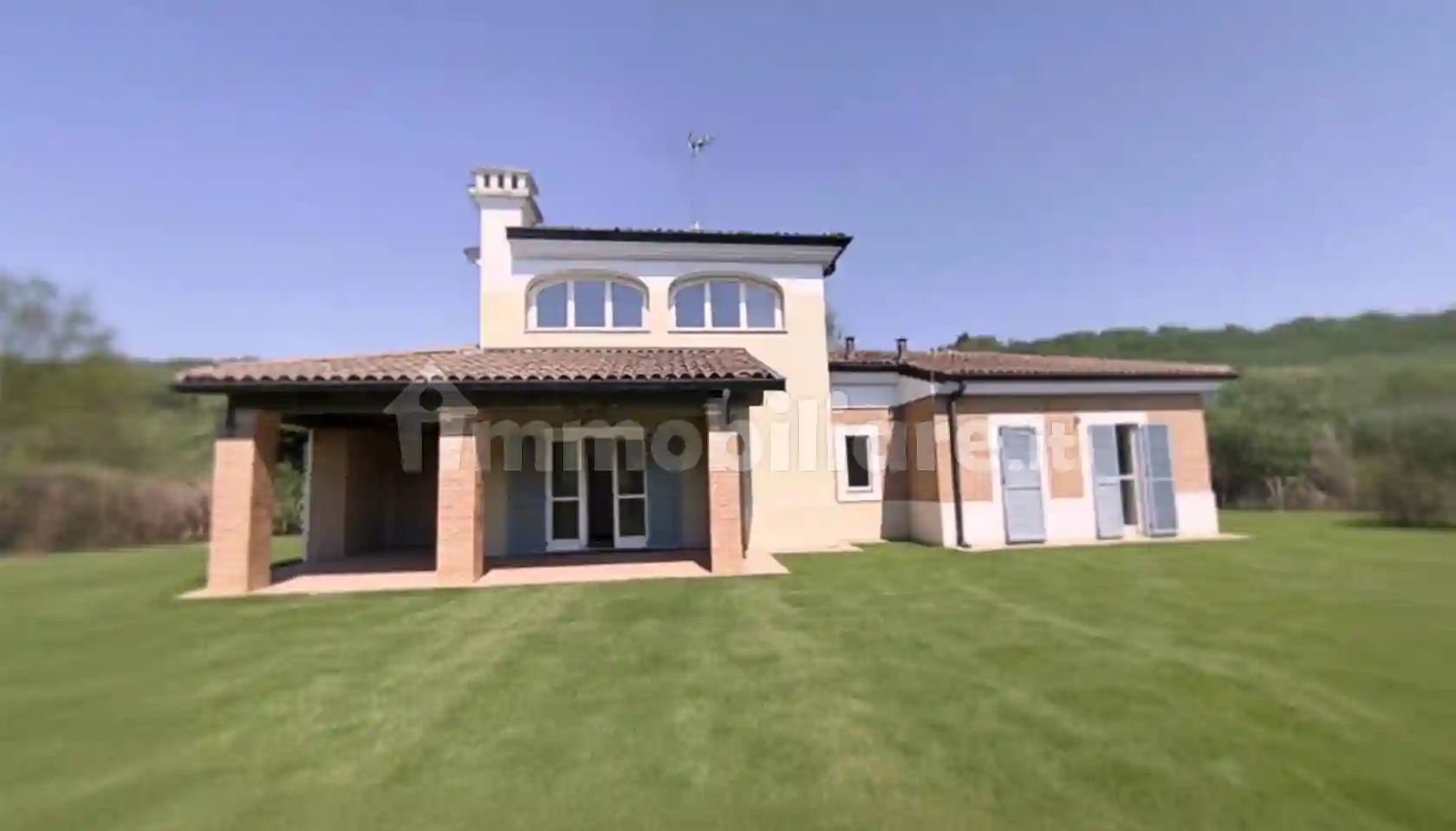 Villa - foto 2
