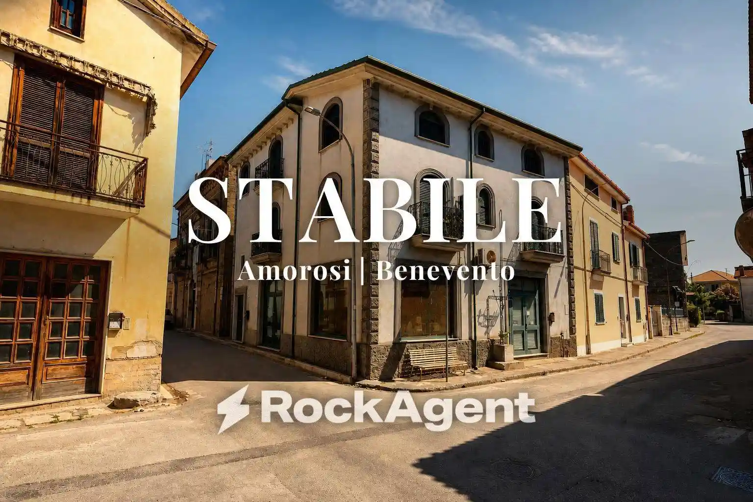 Palazzo - Edificio in vendita a Amorosi