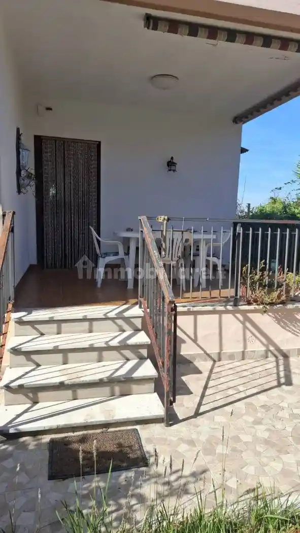 Casa indipendente in vendita a Latina