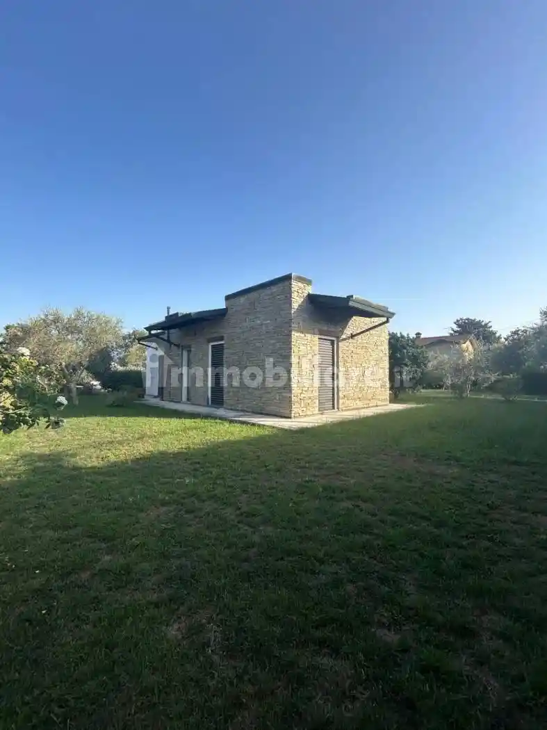 Villa in vendita a Massa