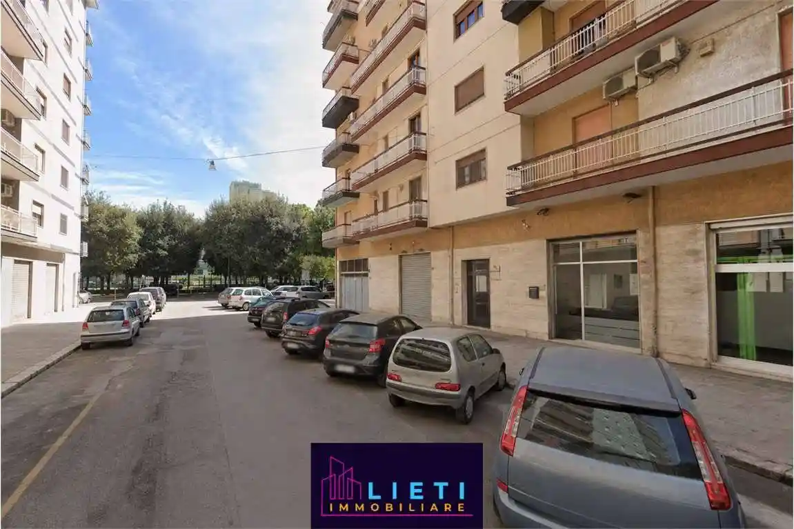 Appartamento in affitto a Taranto